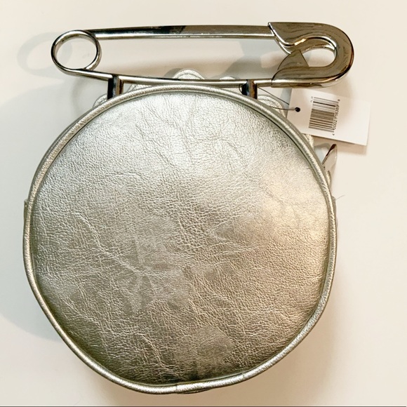 Disney Pixar UP Grape Soda Bottle Cap Purse - Picture 4 of 7